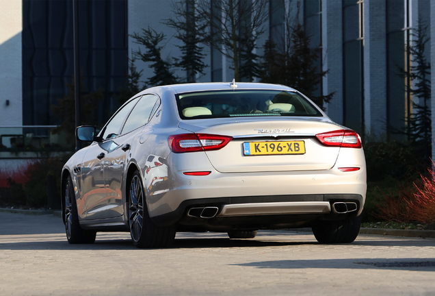 Maserati Quattroporte GTS 2013