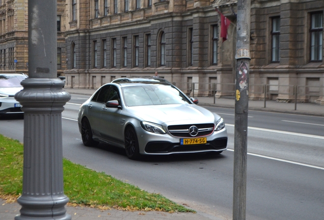 Mercedes-AMG C 63 S W205 Edition 1