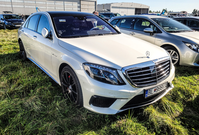 Mercedes-Benz S 63 AMG V222