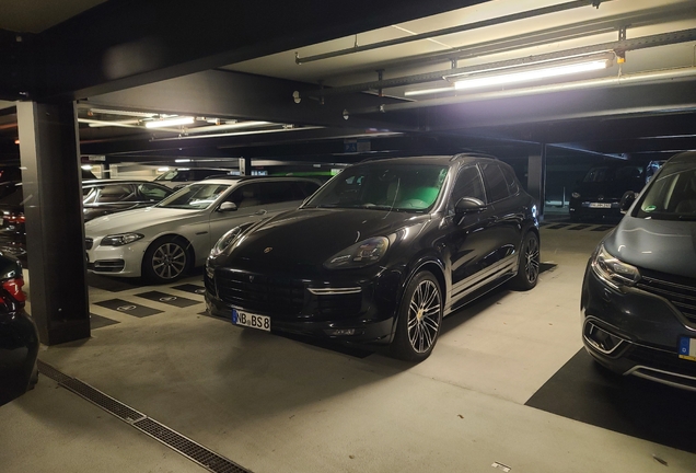 Porsche 958 Cayenne Turbo S MkII