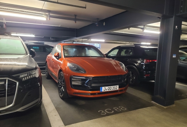 Porsche 95B Macan GTS MkIII