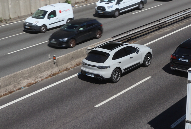 Porsche 95B Macan GTS MkIII