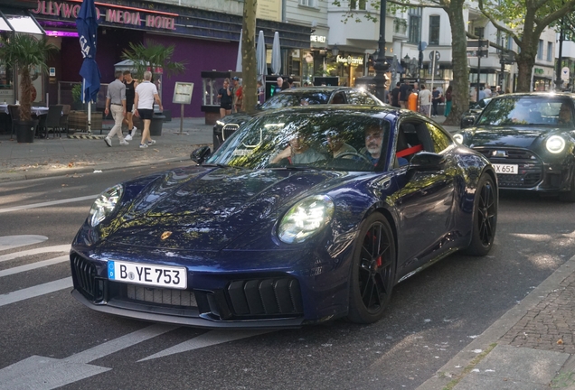 Porsche 992 Carrera 4 GTS MkII