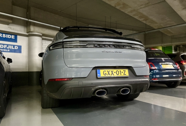 Porsche Cayenne Coupé Turbo E-Hybrid