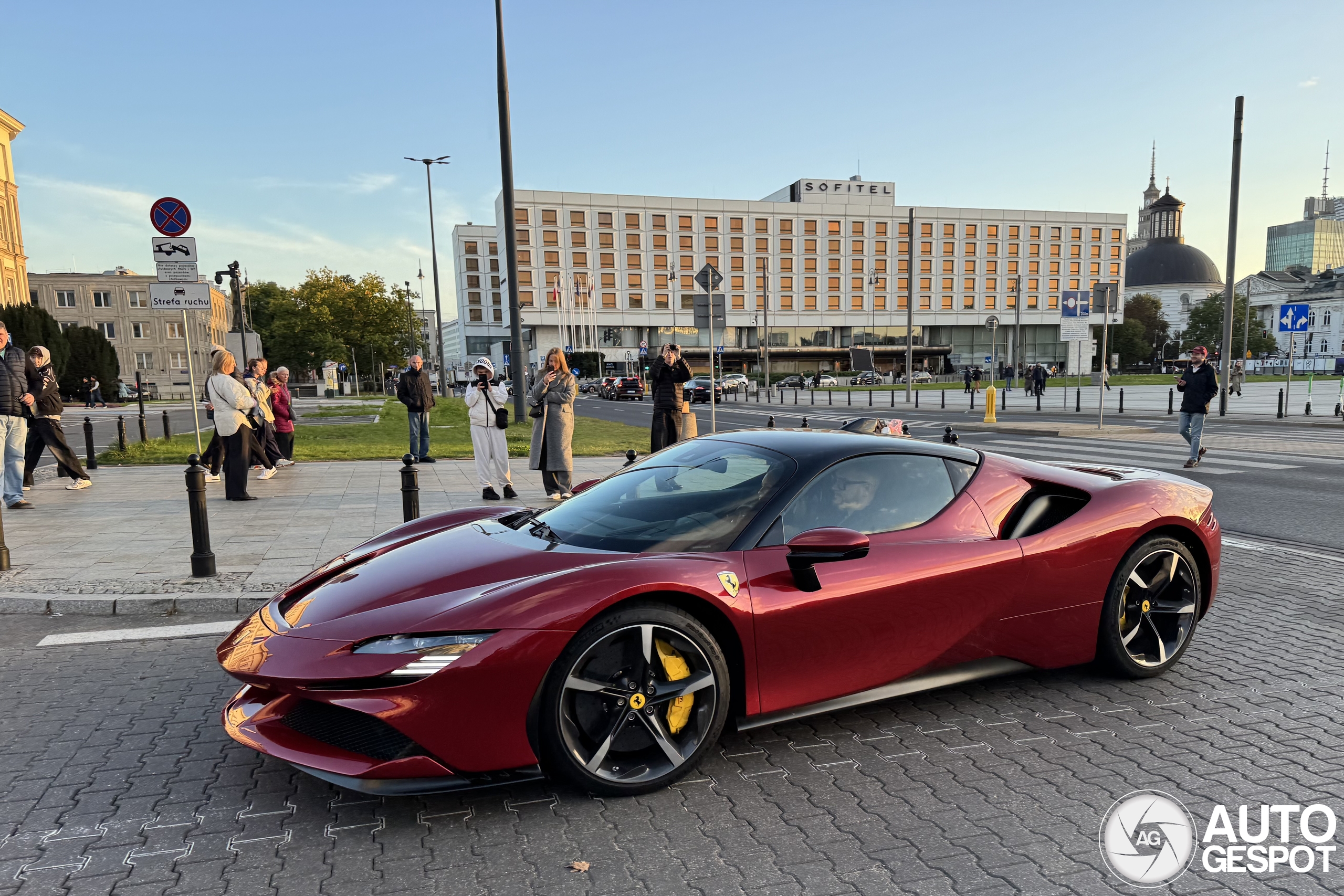 Ferrari SF90 Stradale