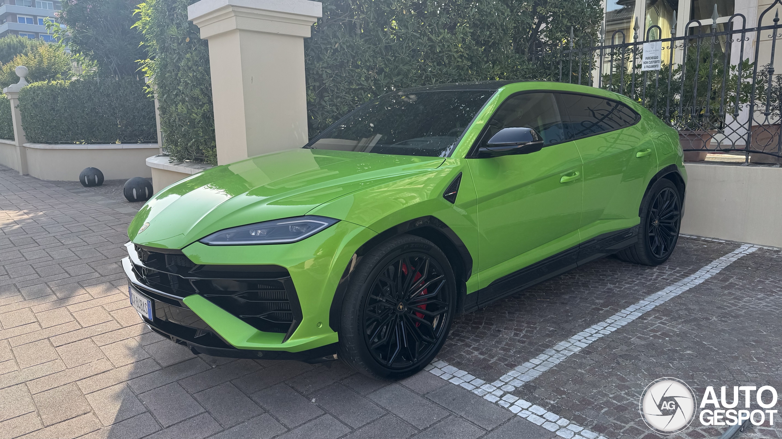 Lamborghini Urus SE