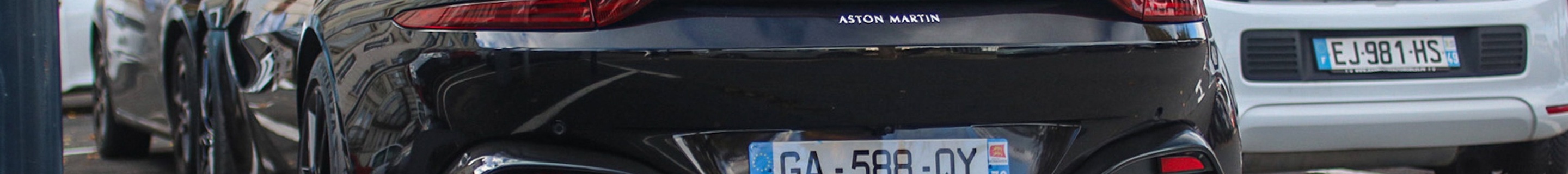 Aston Martin V8 Vantage 2018