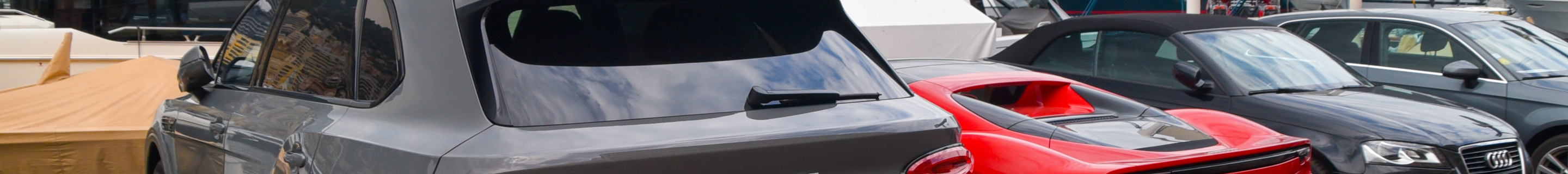 Bentley Bentayga V8 2024