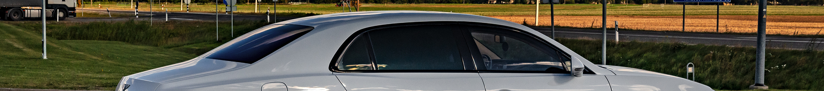 Bentley Flying Spur V8