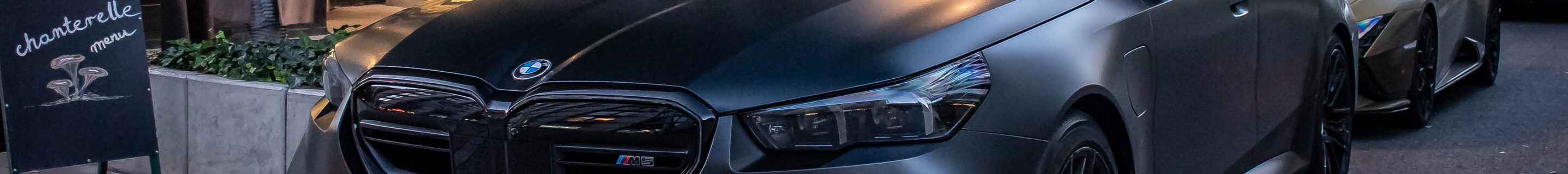 BMW M5 G90