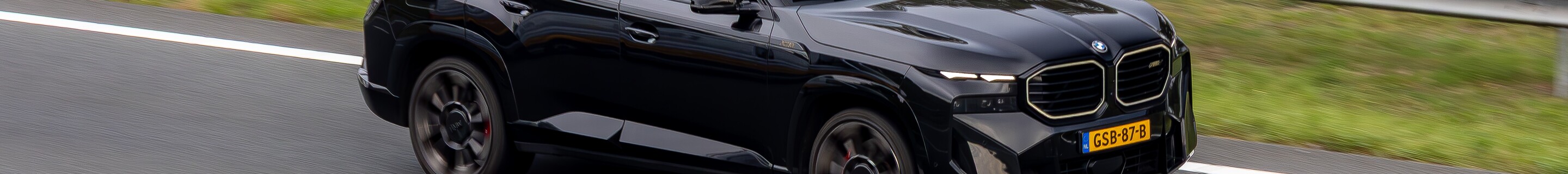 BMW XM G09