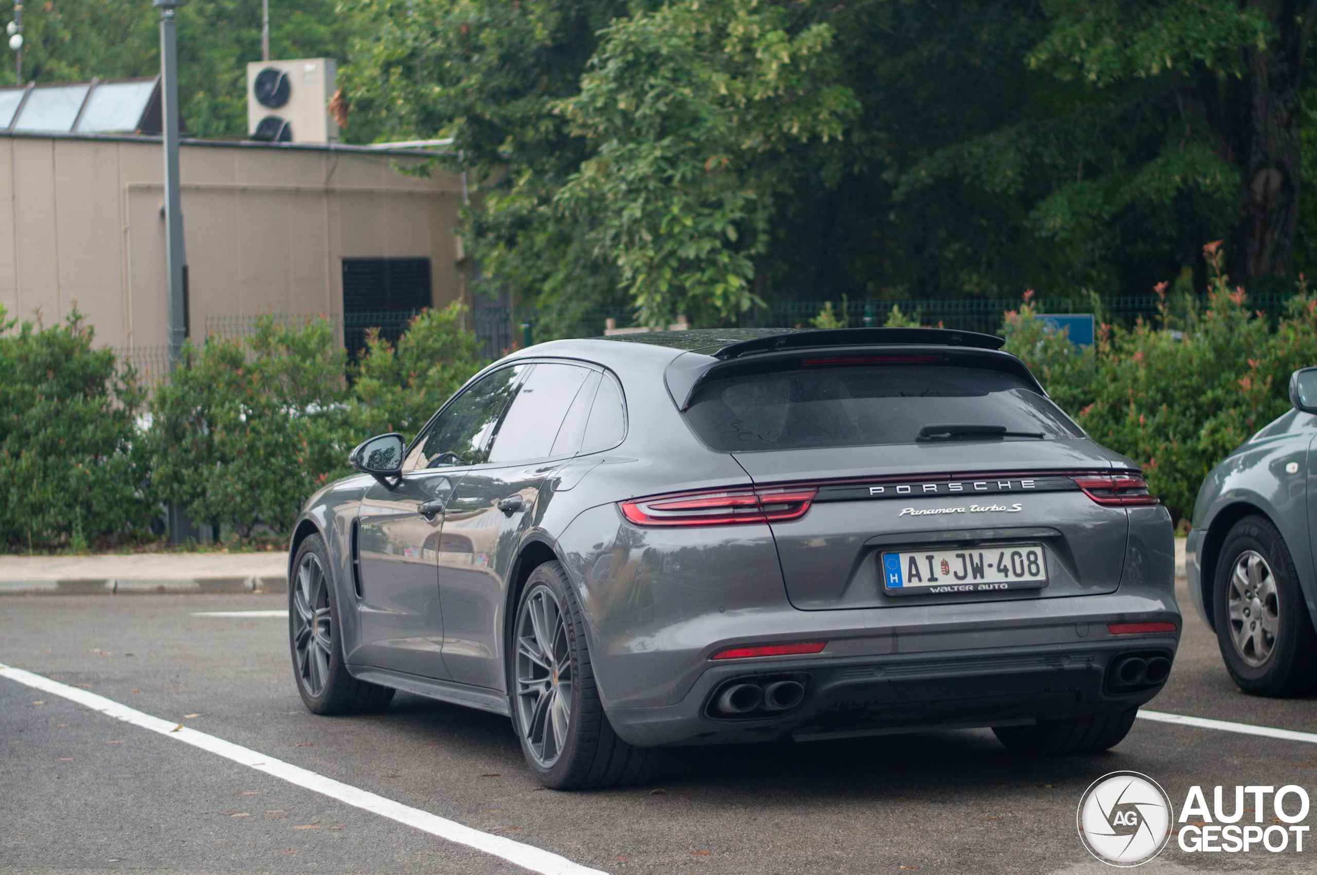 Porsche 971 Panamera Turbo S E-Hybrid Sport Turismo MkI