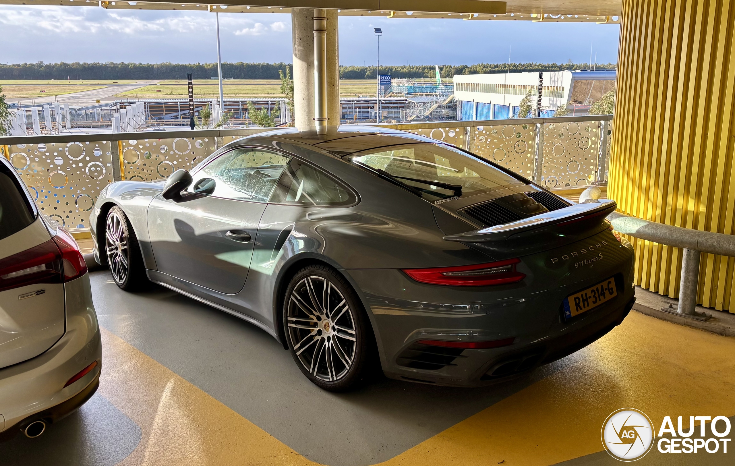 Porsche 991 Turbo S MkII