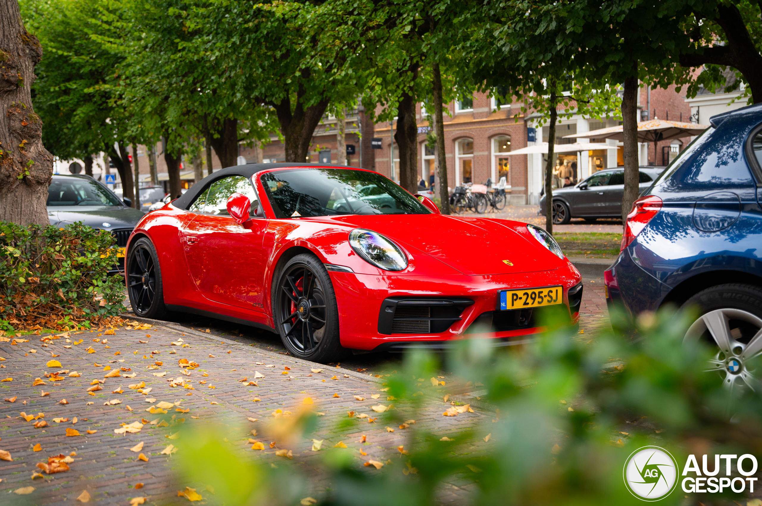 Porsche 992 Carrera 4 GTS Cabriolet MkI
