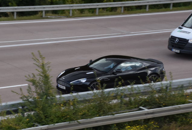 Aston Martin DB9 2015 Carbon Black Edition