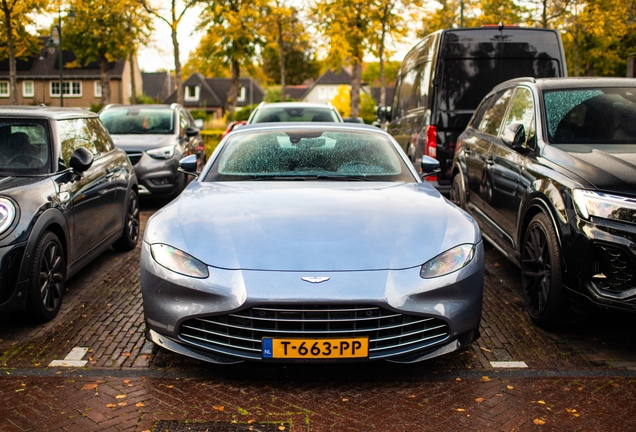Aston Martin V8 Vantage Roadster 2020