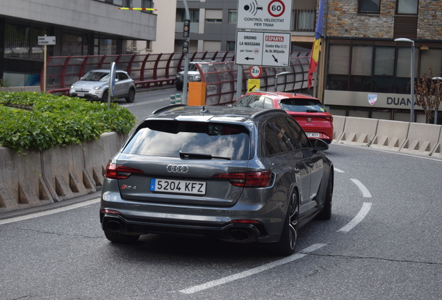 Audi RS4 Avant B9