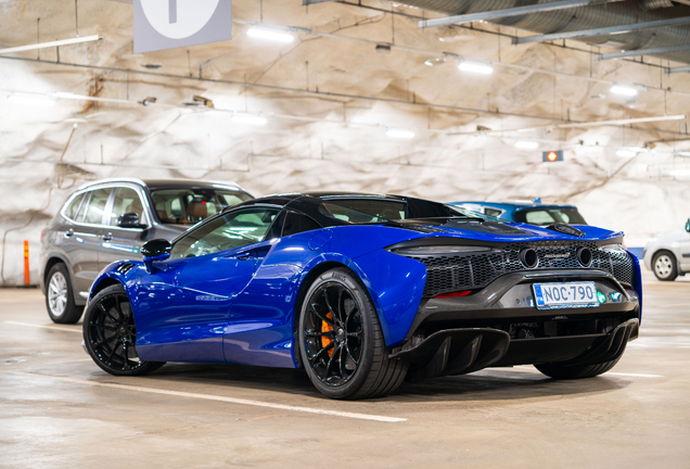 McLaren Artura Spider