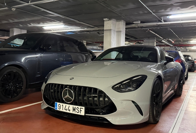Mercedes-AMG GT 63 C192