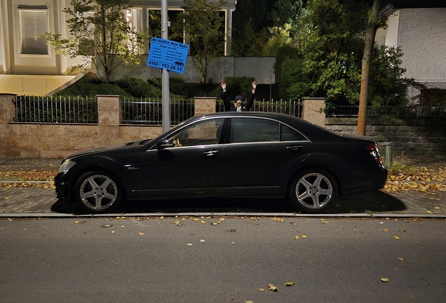 Mercedes-Benz S 63 AMG W221