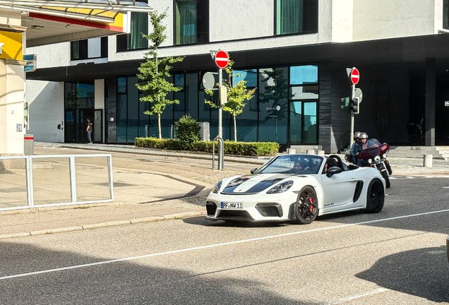 Porsche 718 Spyder RS Weissach Package