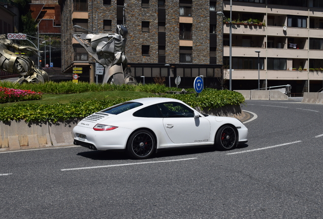 Porsche 997 Carrera GTS