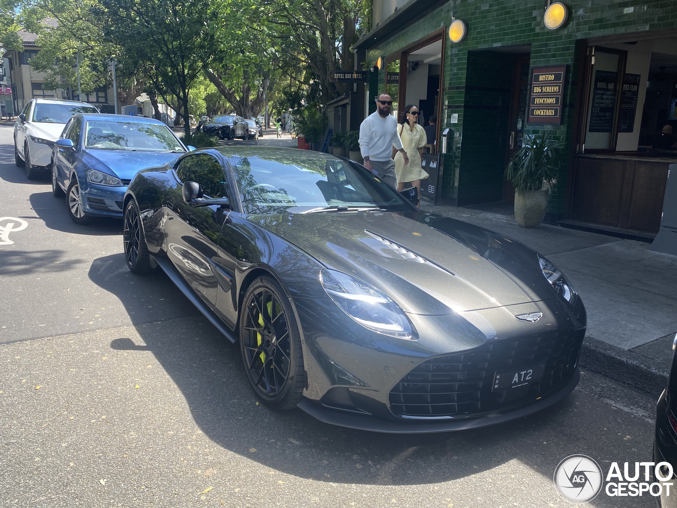 Aston Martin Vanquish 2025