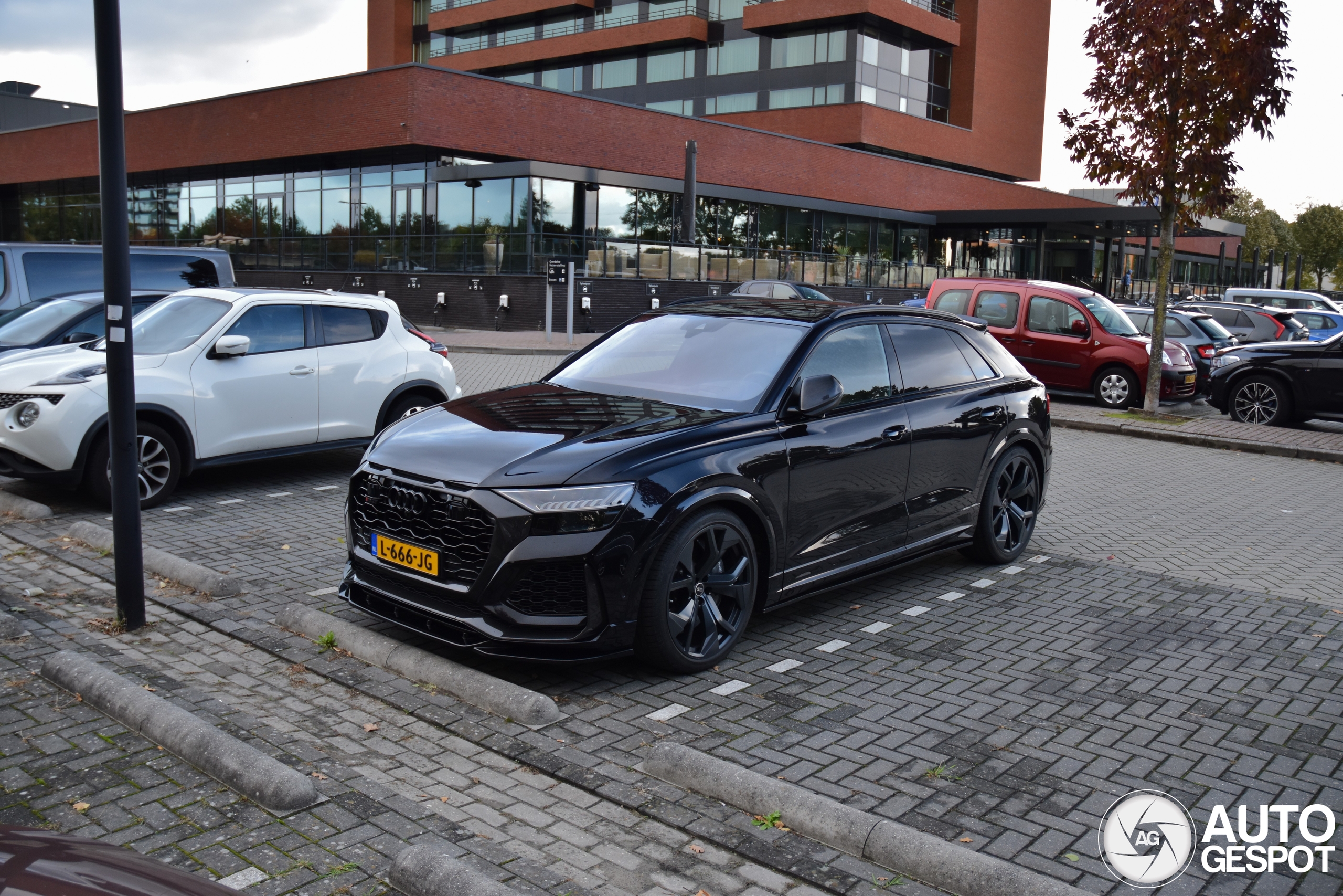Audi RS Q8 Urban