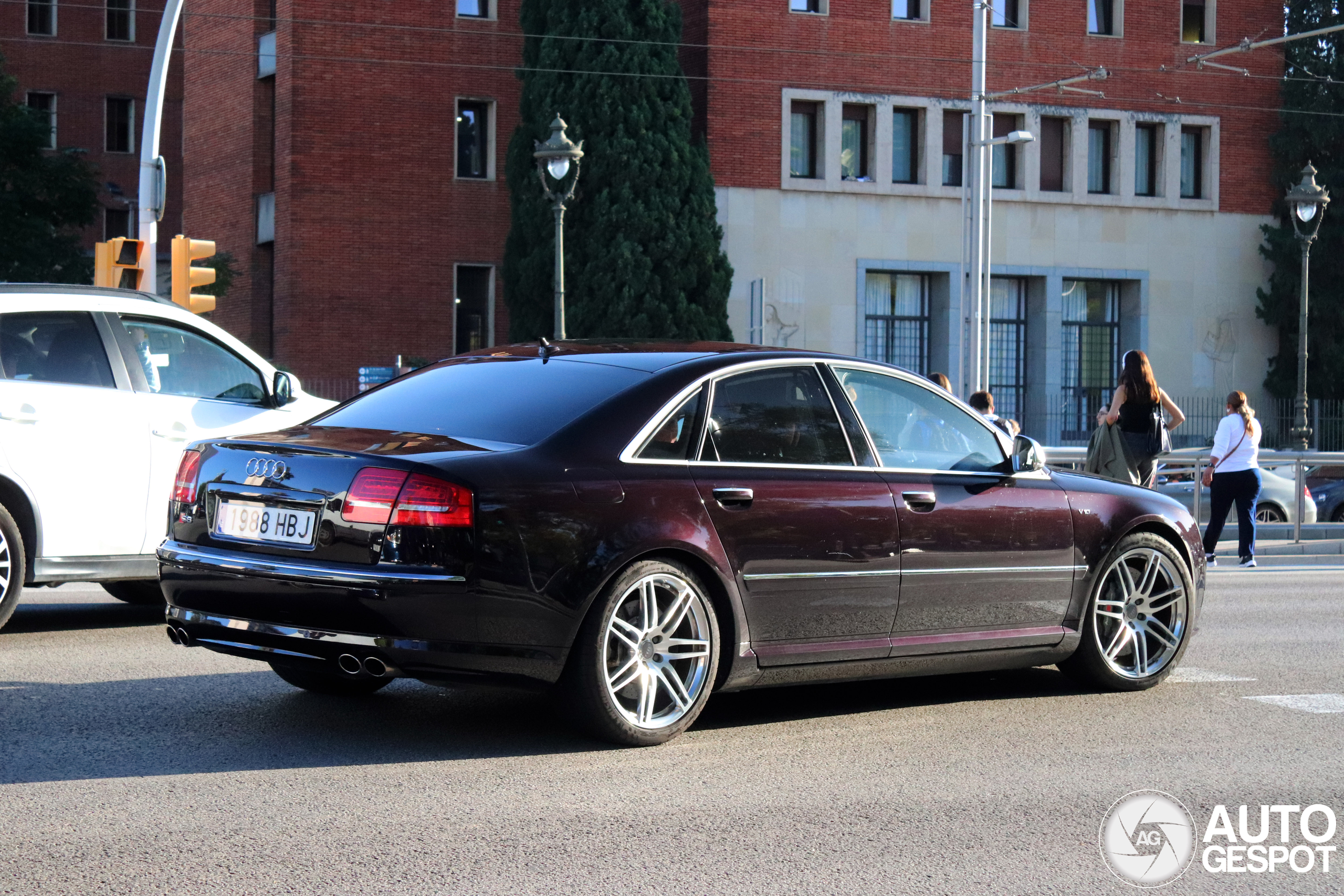 Audi S8 D3