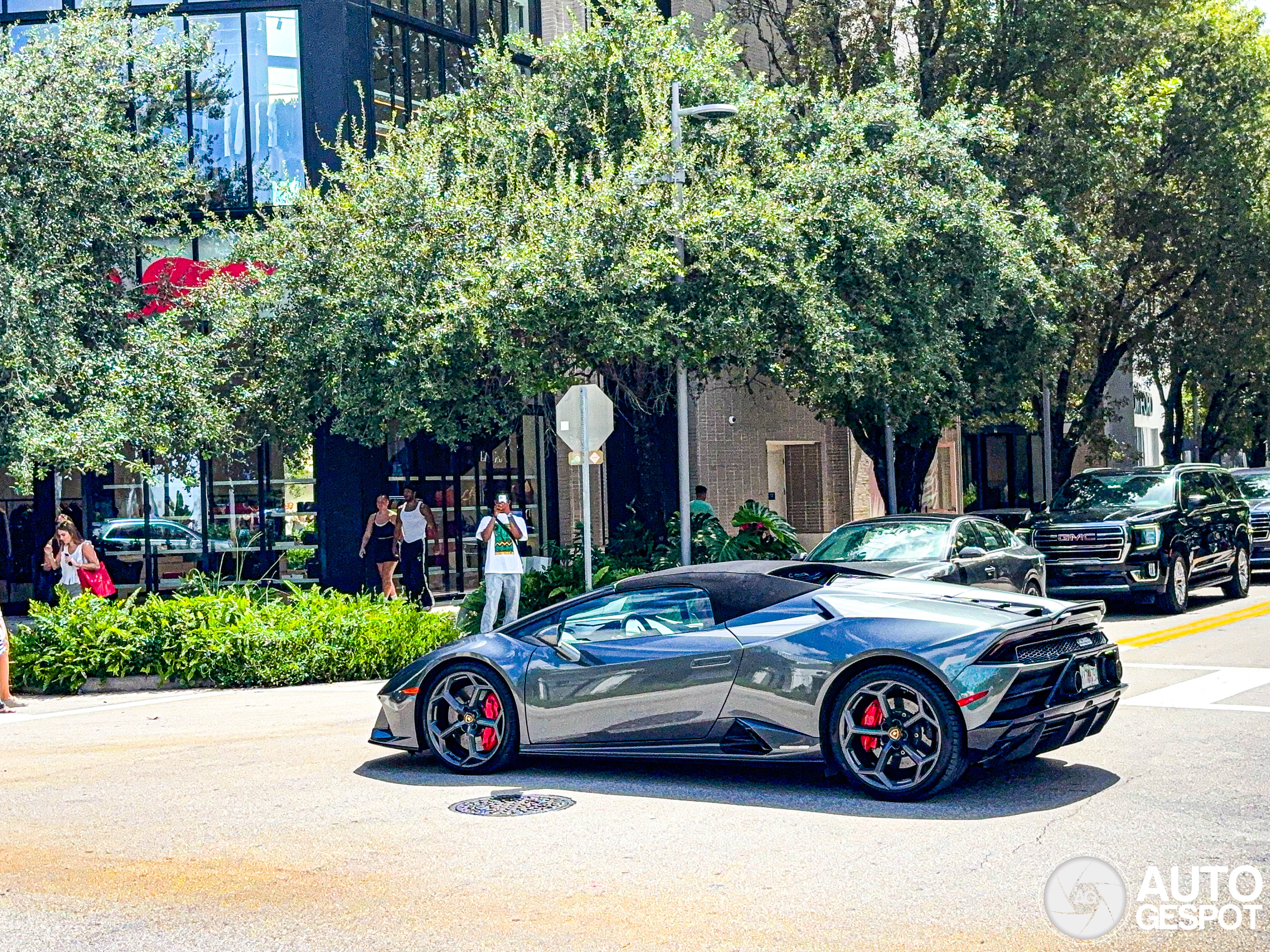 Lamborghini Huracán LP640-4 EVO Spyder