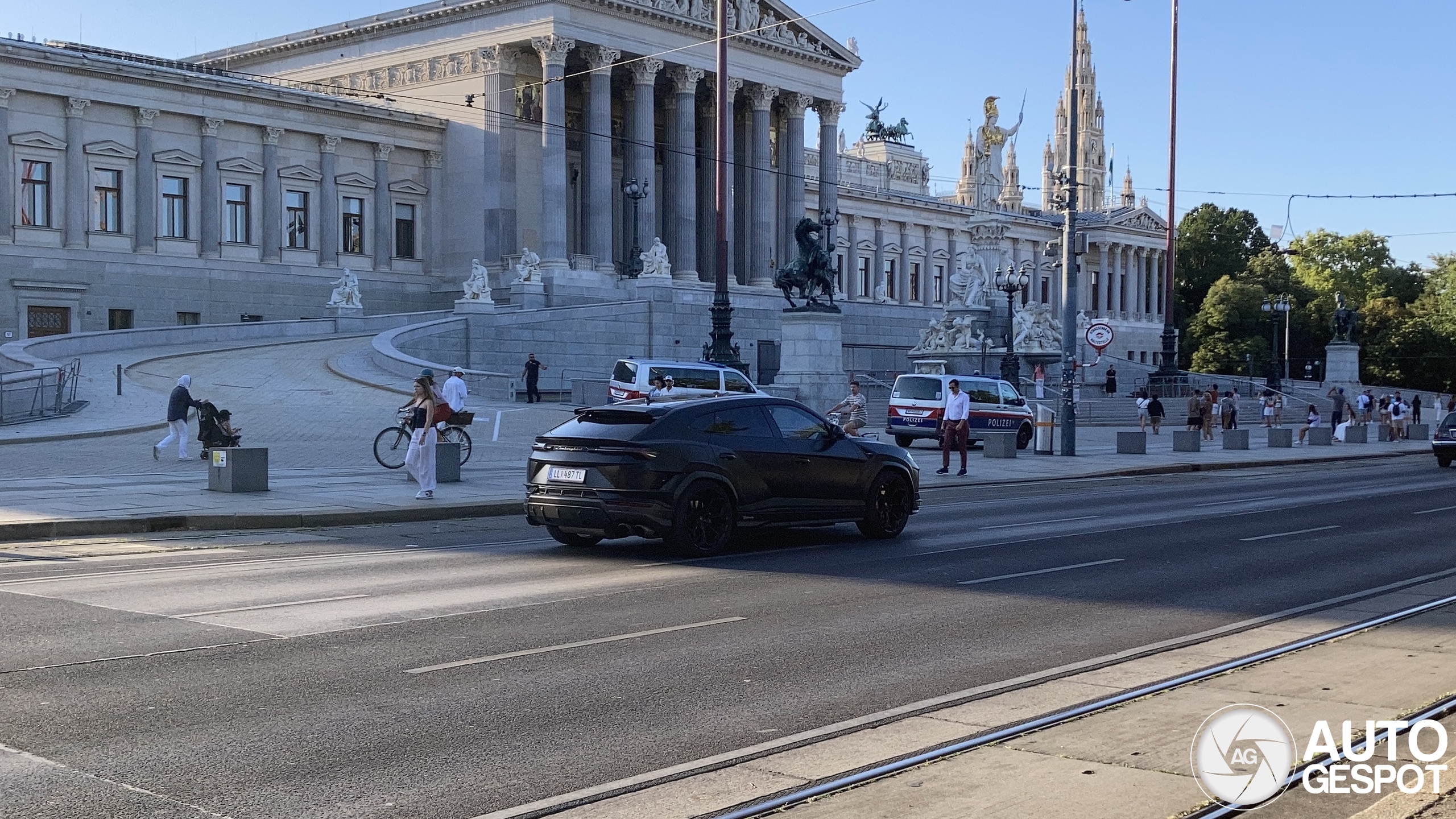 Lamborghini Urus Performante