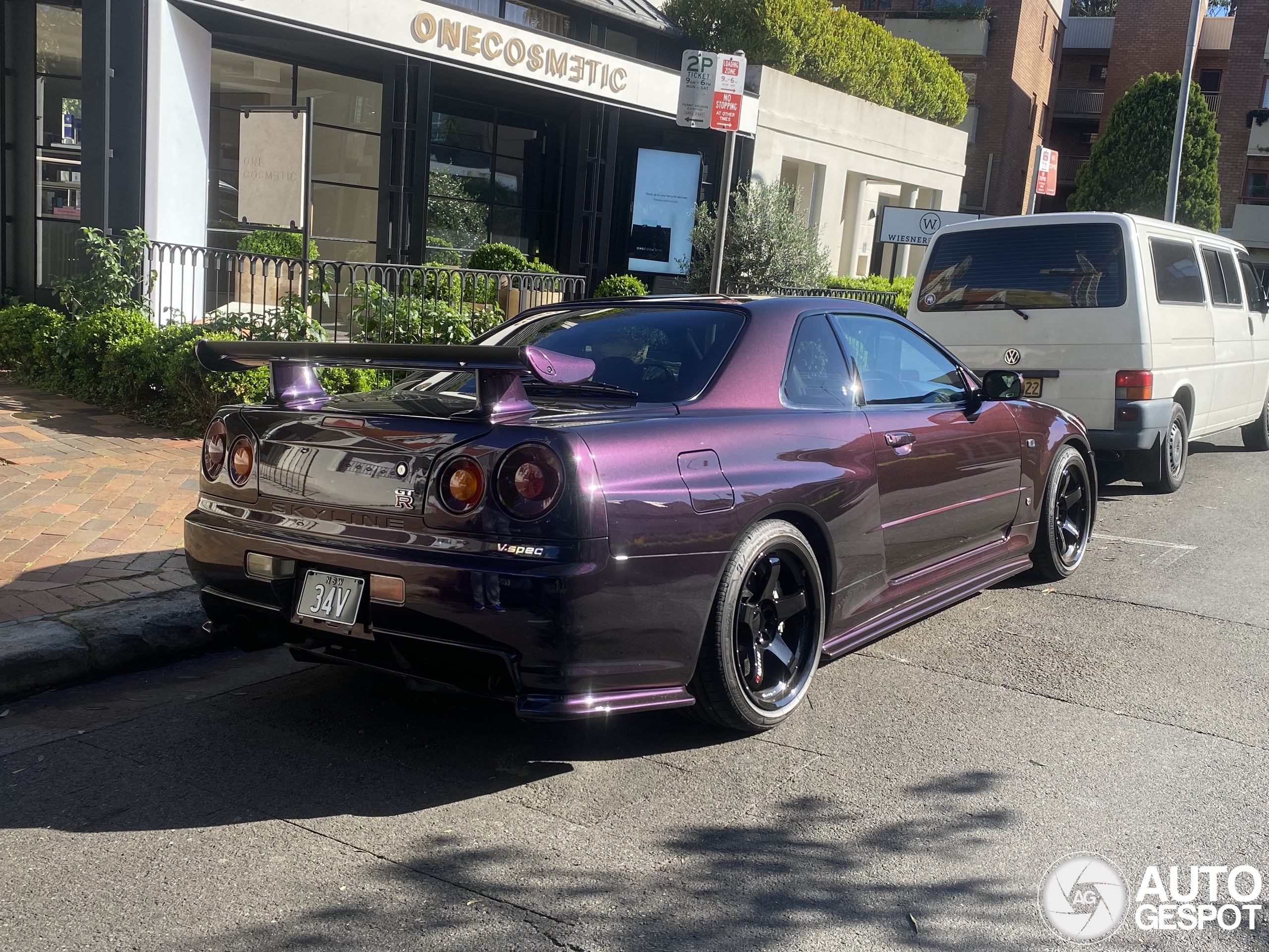 Nissan Skyline R34 GT-R V-Spec Midnight Purple Pearl II Special