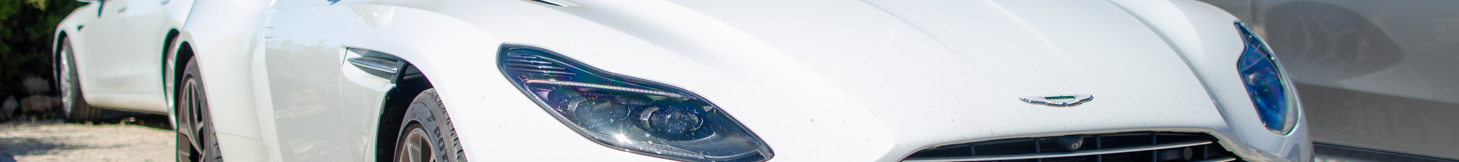 Aston Martin DB11 V8 Volante