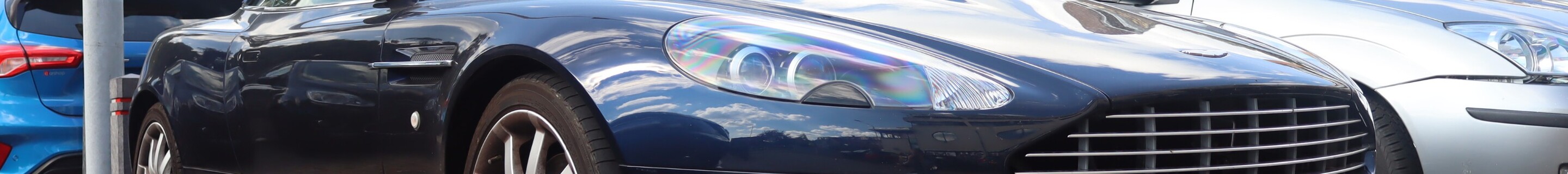 Aston Martin DB9 Volante