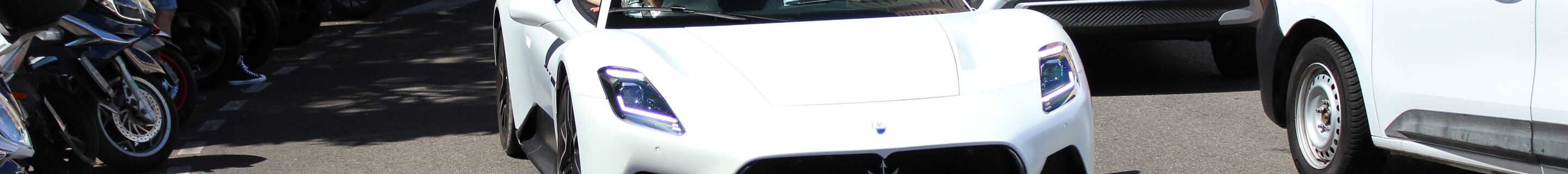 Maserati MC20