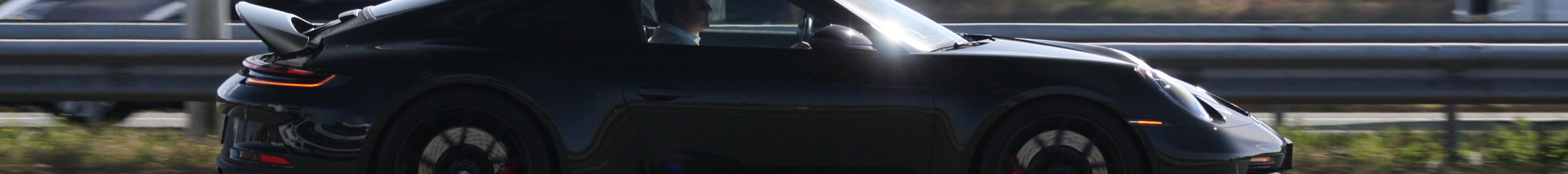 Porsche 992 GT3 Touring MkI