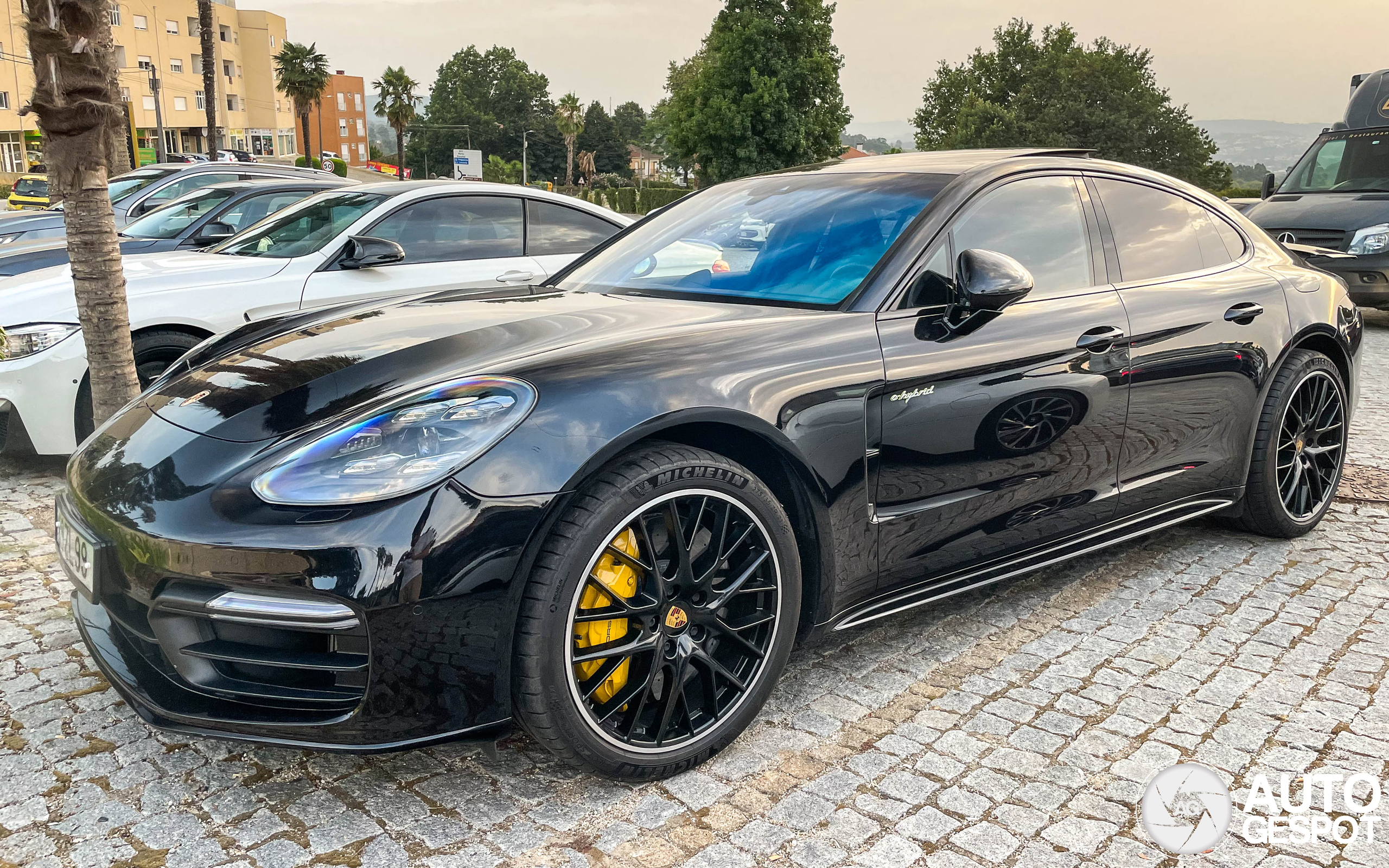 Porsche 971 Panamera Turbo S E-Hybrid MkI