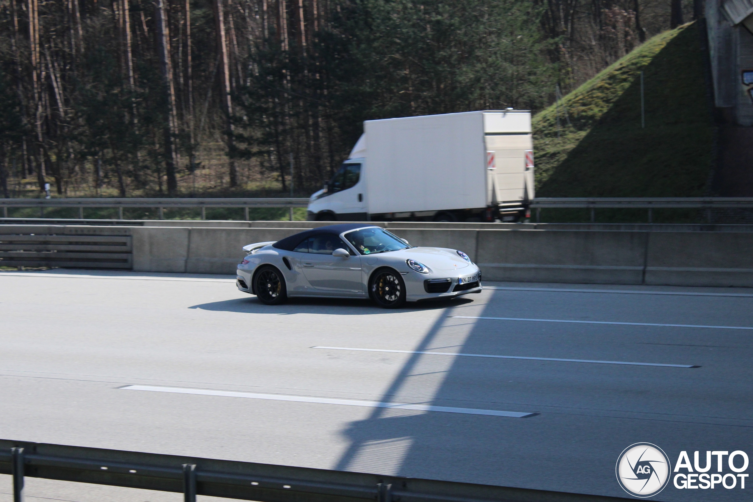 Porsche 991 Turbo S Cabriolet MkII