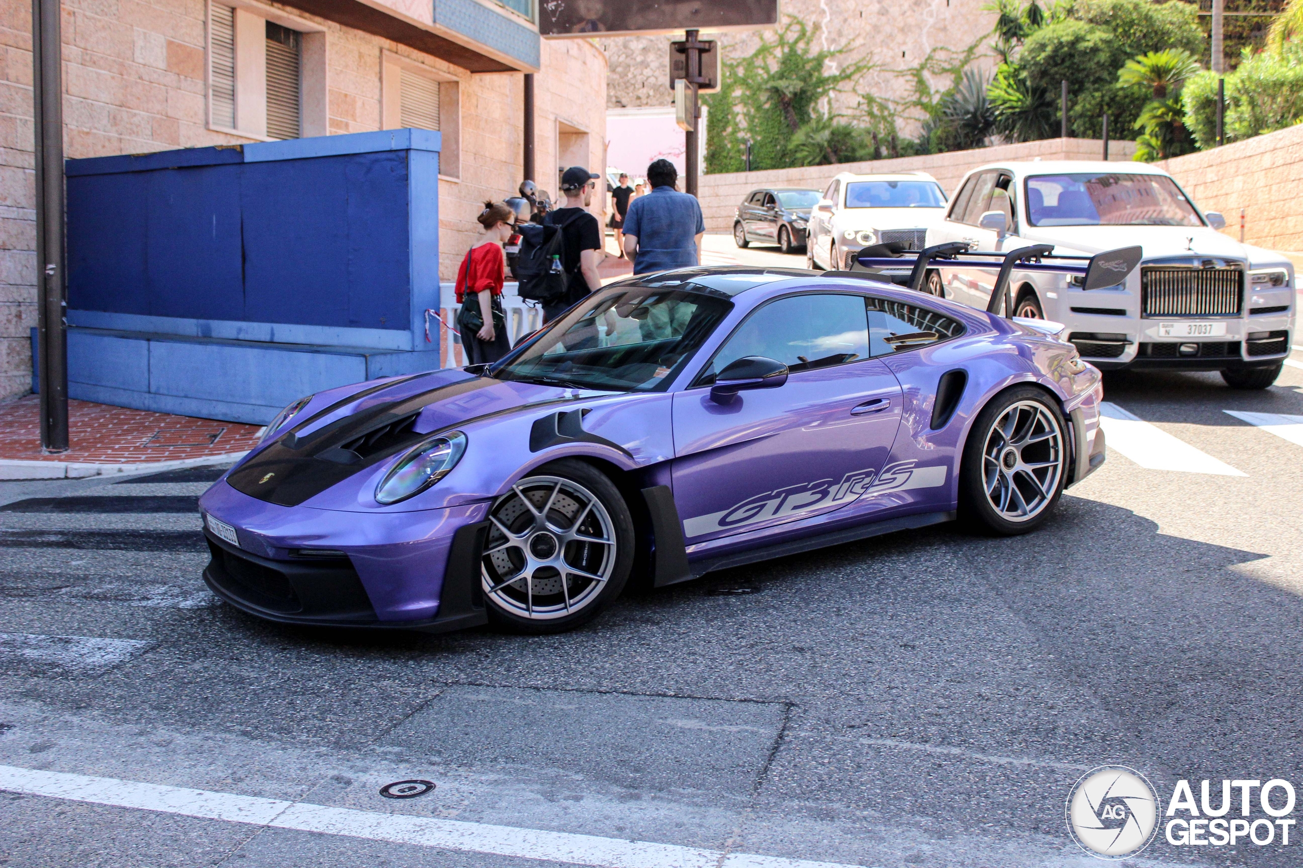 Porsche 992 GT3 RS MkI Weissach Package