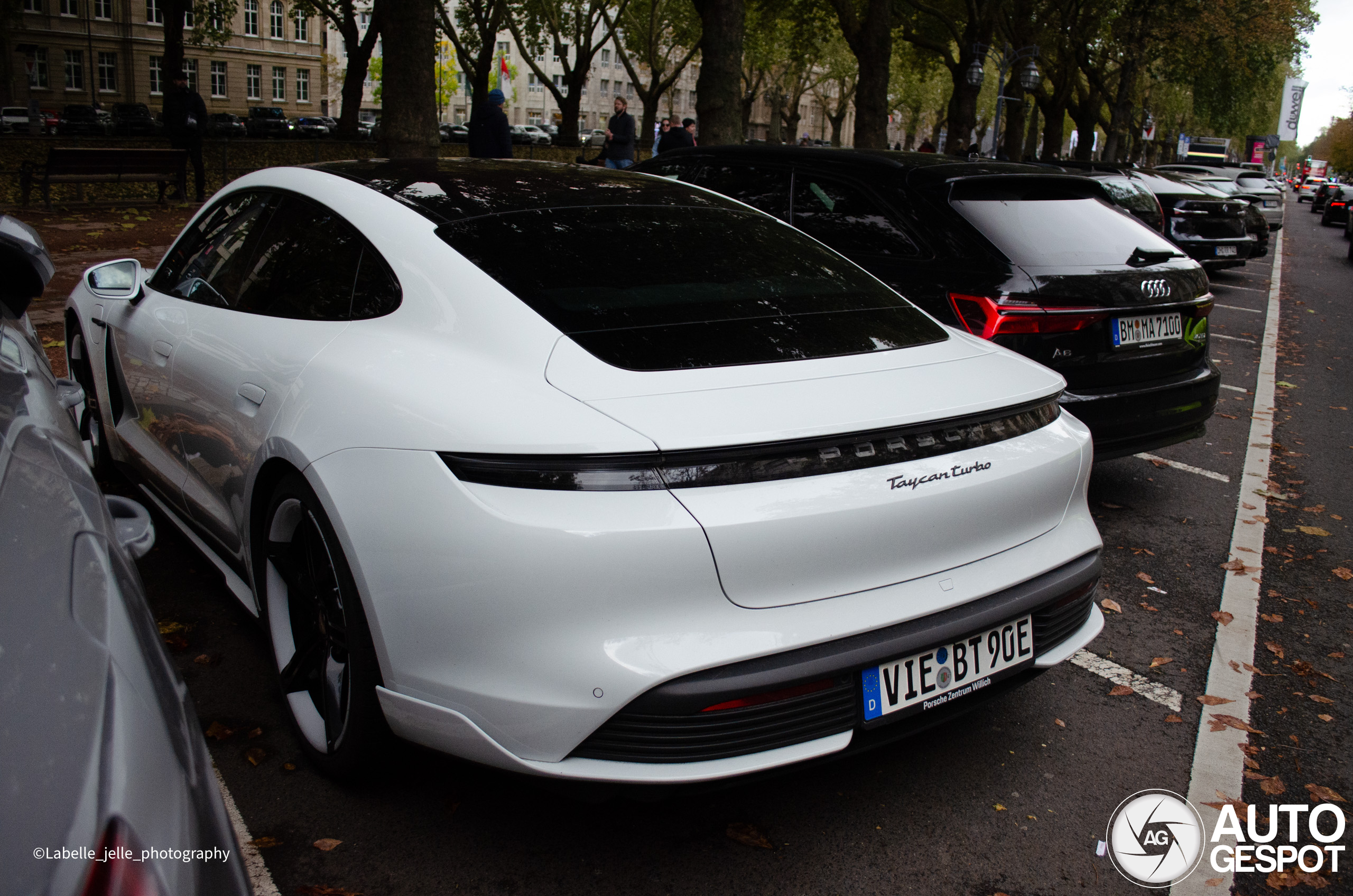 Porsche Taycan Turbo