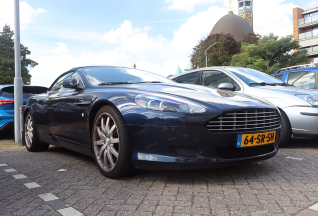 Aston Martin DB9 Volante