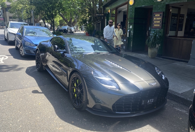 Aston Martin Vanquish 2025