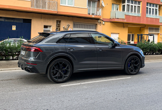 Audi RS Q8 2024