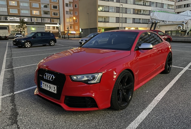Audi RS5 B8 2012