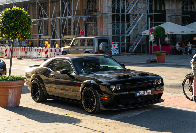 Dodge Challenger SRT Hellcat Redeye Widebody