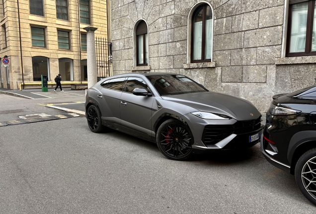 Lamborghini Urus SE