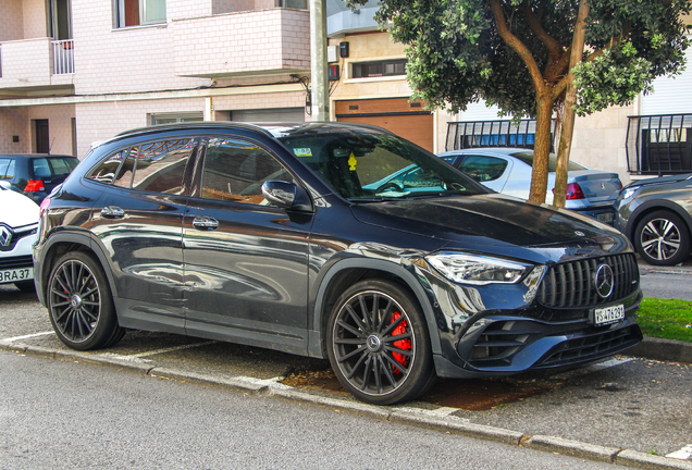Mercedes-AMG GLA 45 S 4MATIC+ H247