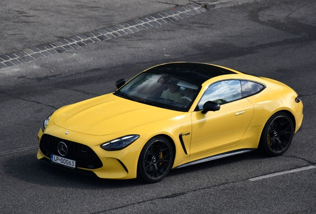 Mercedes-AMG GT 63 C192