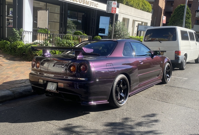 外来车点|世界各地& 每小时更新！Autogespot • - Nissan Skyline