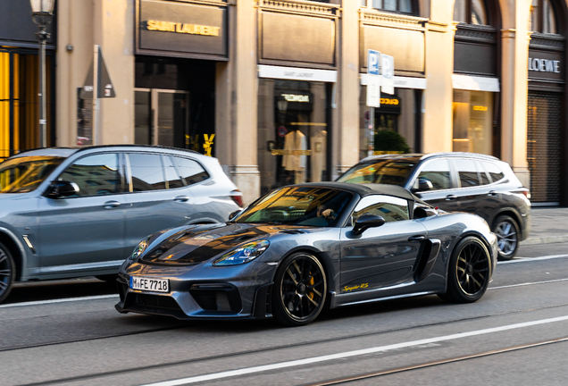 Porsche 718 Spyder RS Weissach Package
